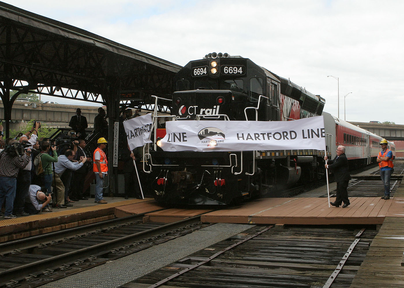 Efficiency report: Connecticut should open rail and bus operations to competitive bids